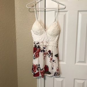 NWTHello Molly super cute floral lace dress/romper